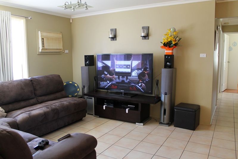 GREEN VALLEY, NSW 2168