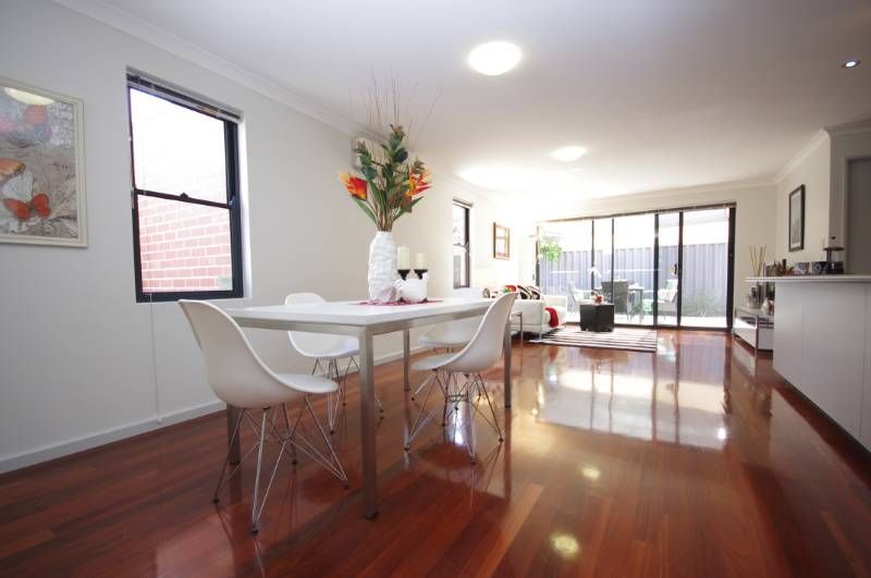 4/118 Eighth Avenue, MAYLANDS, WA 6051