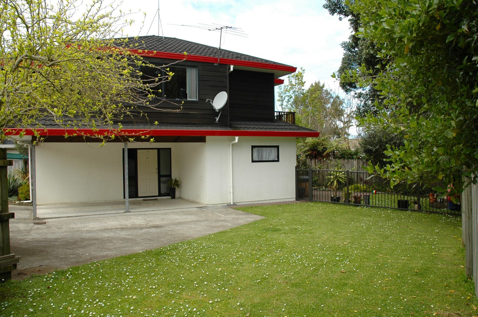 6/8 Cleary Road, PANMURE, Auckland City