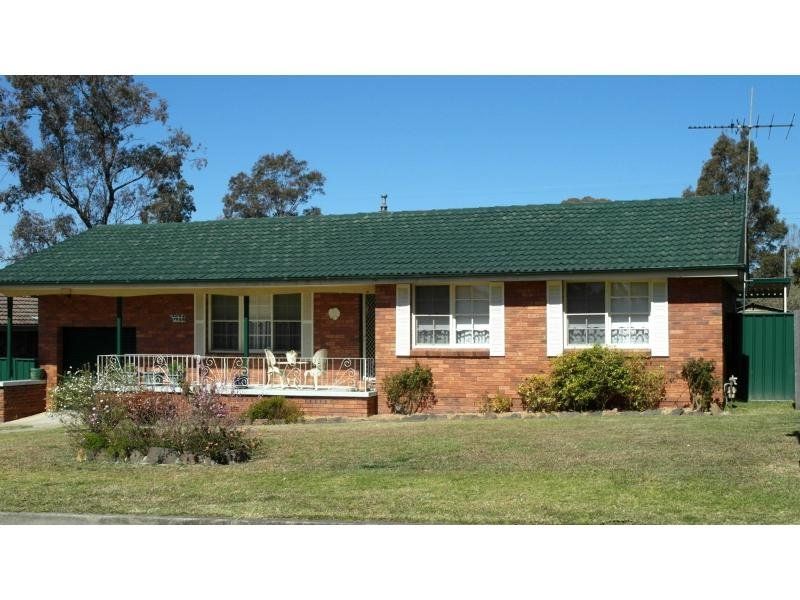 13 Lewis Road, CAMBRIDGE GARDENS, NSW 2747