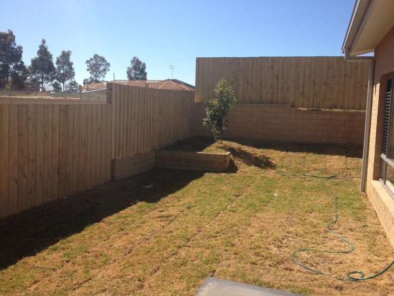 13 Glenmore Ridge Drive, GLENMORE PARK, NSW 2745