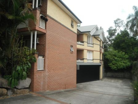 2A/60 Nudgee Road, ASCOT, QLD 4007