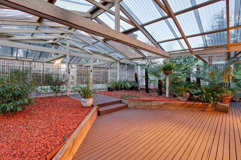 6 Cascam Court, ROWVILLE, VIC 3178
