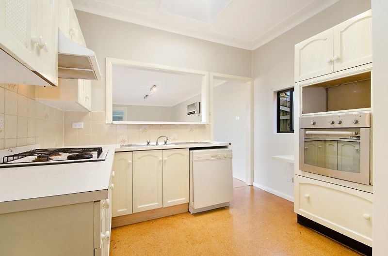 2 Mary Street, NORTHMEAD, NSW 2152