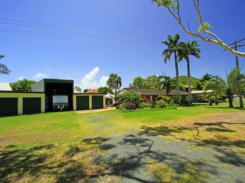 27 Ware Avenue, CAUSEWAY LAKE, QLD 4703