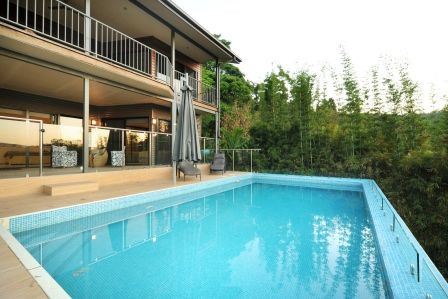 33 Stonehaven Court, AIRLIE BEACH QLD 4802
