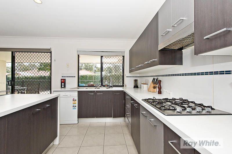 8 Cyperus Crescent, CARSELDINE, QLD 4034