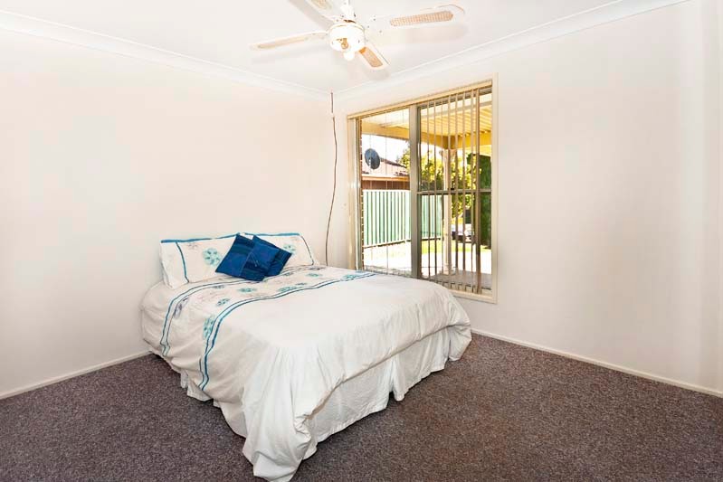 15 Wallaby Close, BOSSLEY PARK, NSW 2176