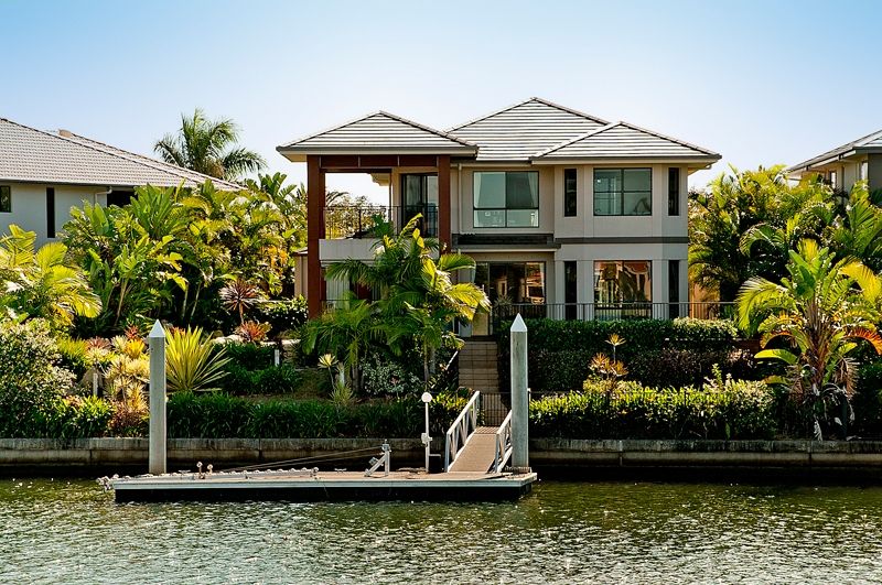 2303 Belmont Court, HOPE ISLAND, QLD 4212