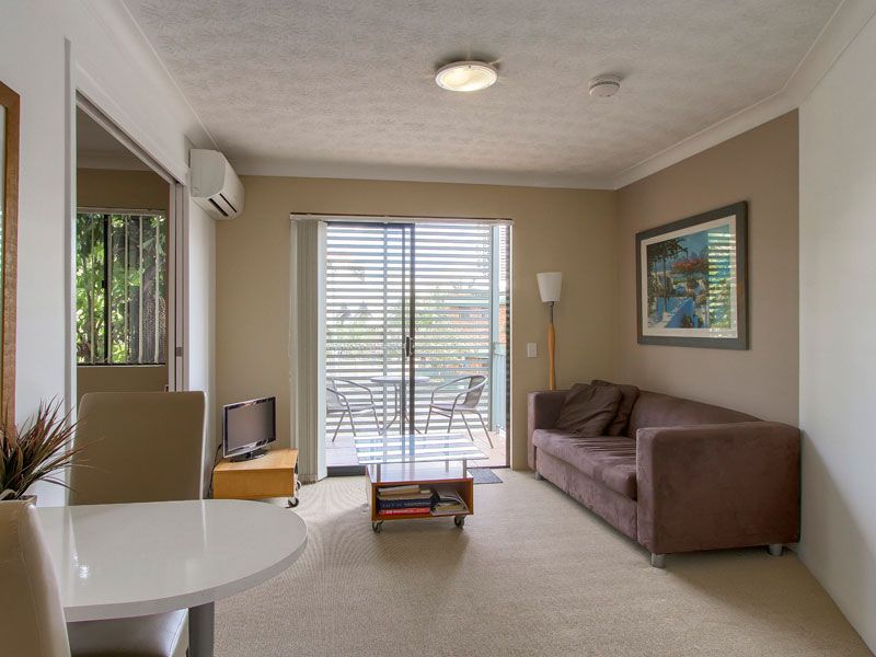 2/273 Boundary Street, SPRING HILL, QLD 4000
