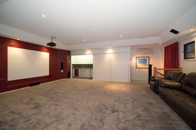 6 Malva Court, BONGAREE, QLD 4507