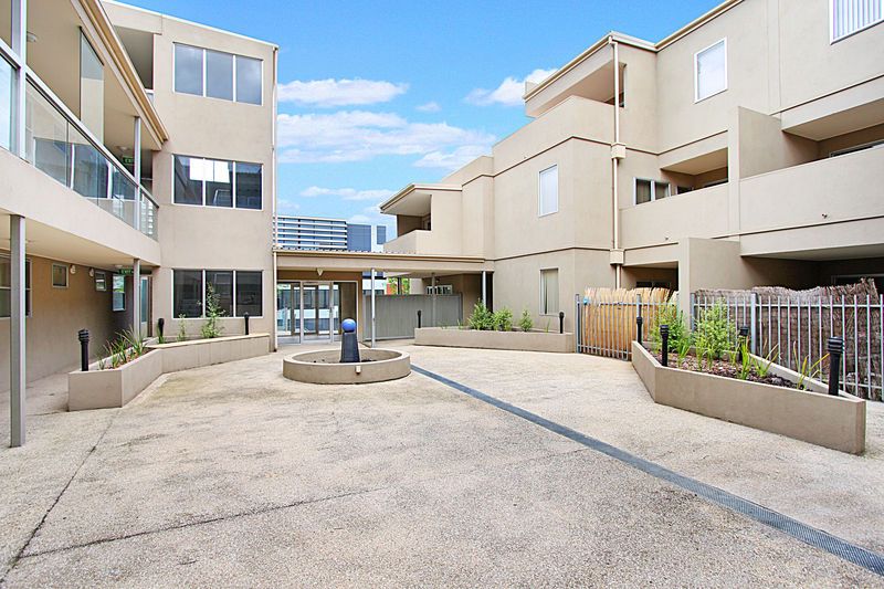 2/82-86 Atherton Road, OAKLEIGH, VIC 3166