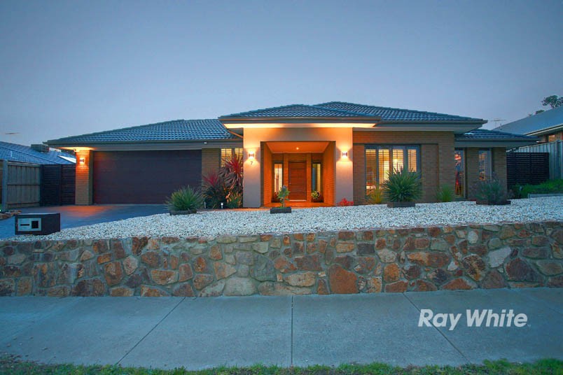 7 Adriana Circuit, BOTANIC RIDGE, VIC 3977