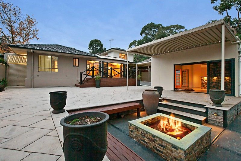 4 Hobart Crescent, BANKSIA PARK SA 5091