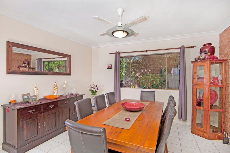 2 Spring Valley Avenue, GOROKAN, NSW 2263