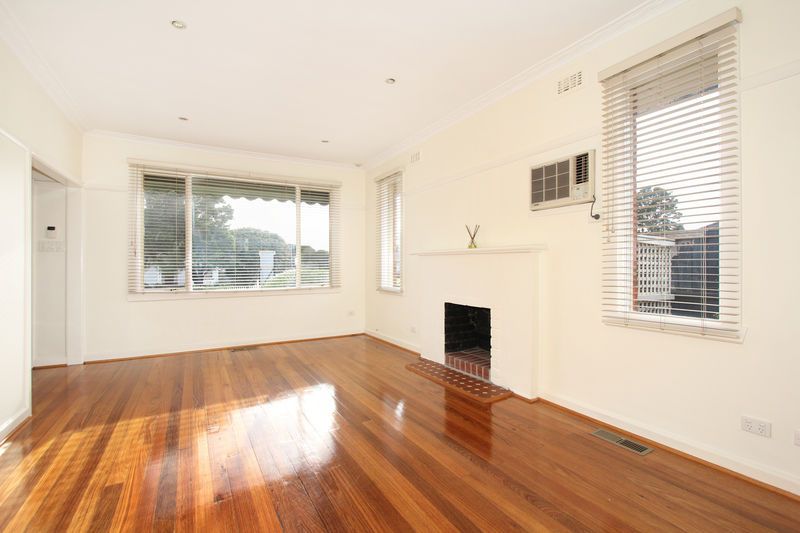 96 Tambet Street, BENTLEIGH EAST, VIC 3165