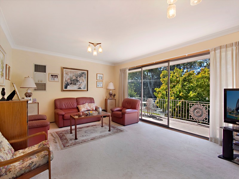 8 Van Buren Circuit, BONNET BAY, NSW 2226