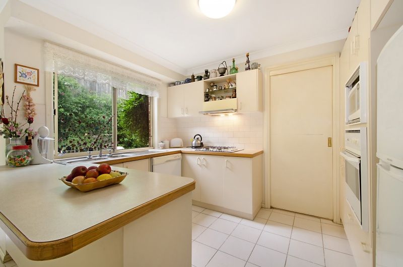 22 Brokenwood Place, CHERRYBROOK, NSW 2126