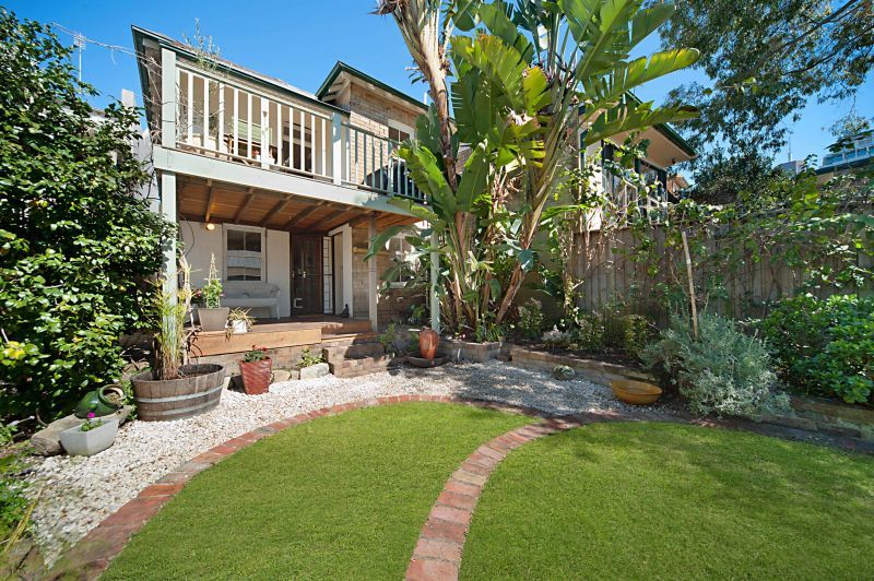 24 Whaling Road, NORTH SYDNEY NSW 2060