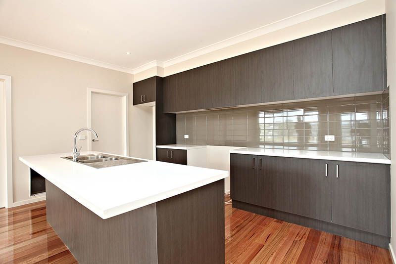 35 Bear Crescent, DOREEN, VIC 3754