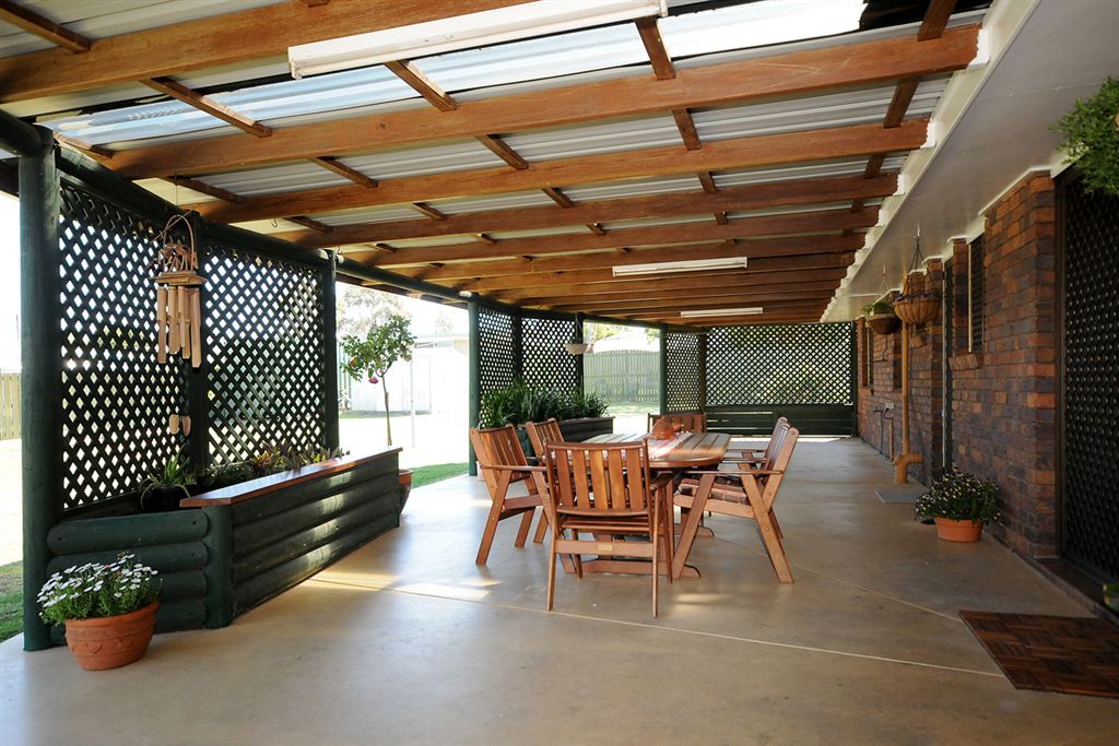 12 Ferguson Road, WESTBROOK, QLD 4350