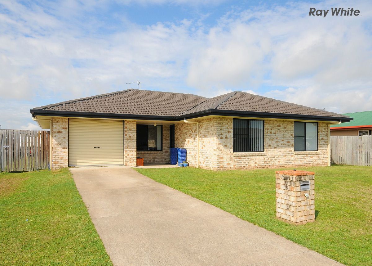 34 Wide Bay Drive, ELI WATERS, QLD 4655