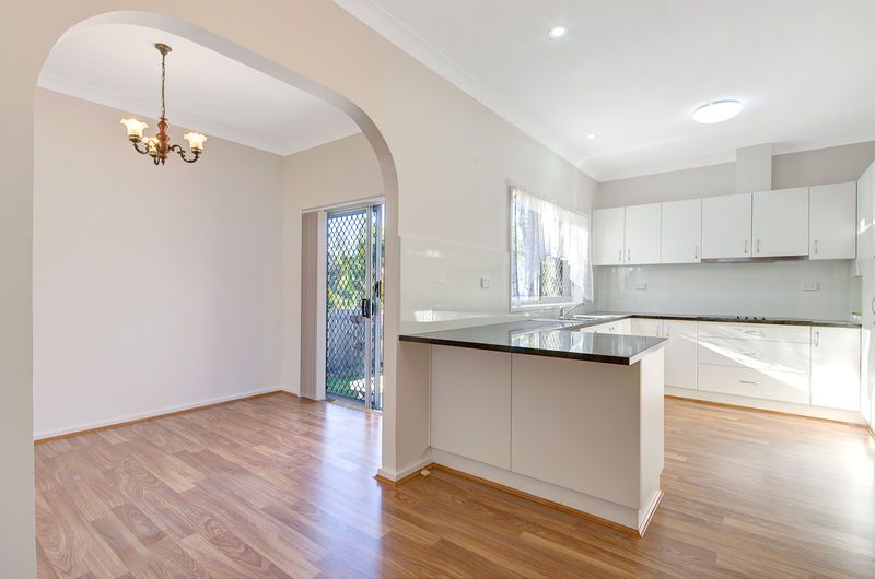 3 Gloucester Crescent, DAPTO, NSW 2530