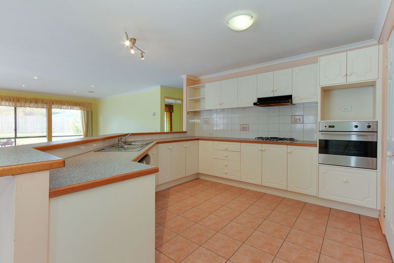 31 Dusky Drive, SAFETY BEACH, VIC 3936