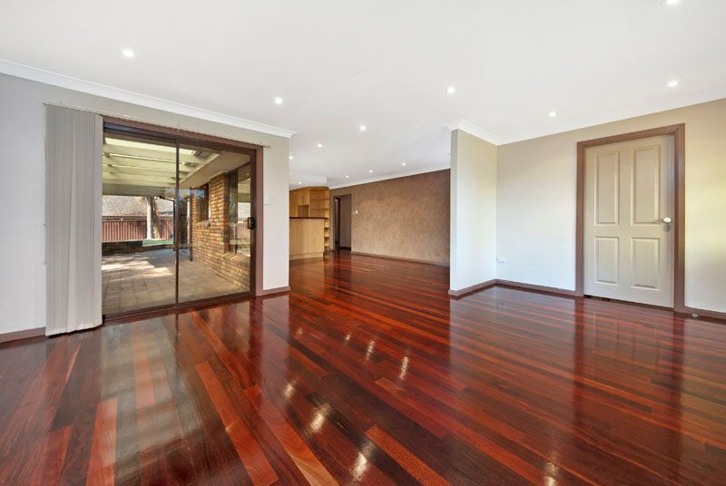 74 Blaxland Drive, ILLAWONG, NSW 2234