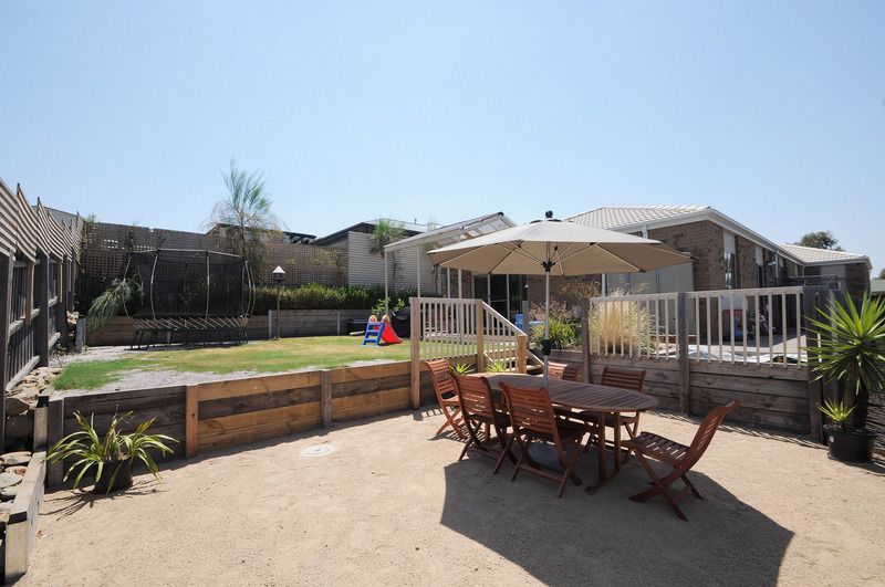 16 Flora Park Way, CARRUM DOWNS, VIC 3201