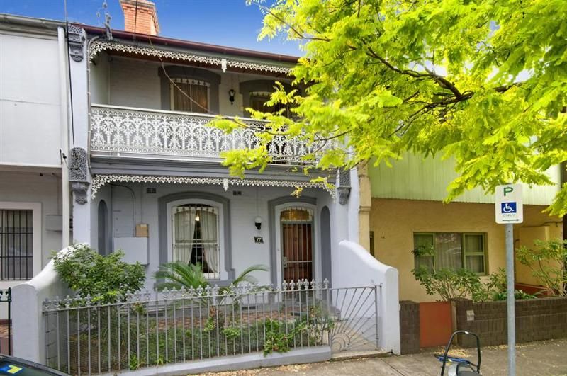 17 Charles Street, ENMORE, NSW 2042