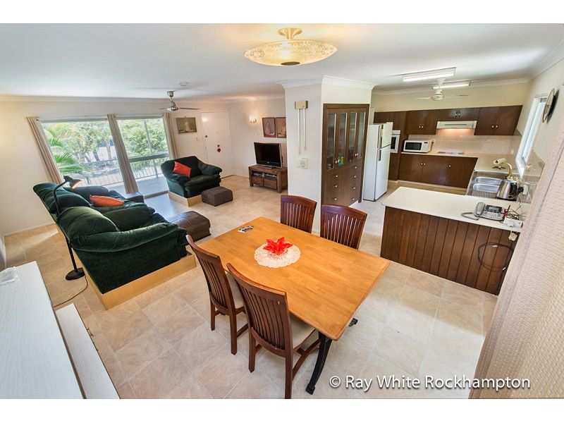 266 Farm Street, KAWANA, QLD 4701