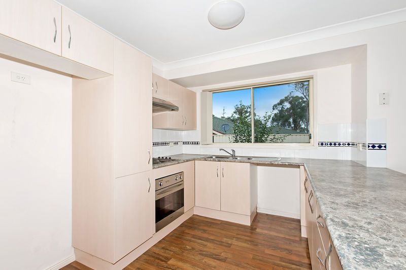 BOLTON POINT, NSW 2283