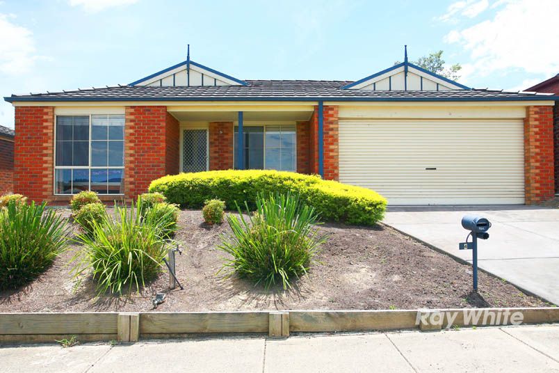 4 Meaby Drive, PAKENHAM VIC 3810