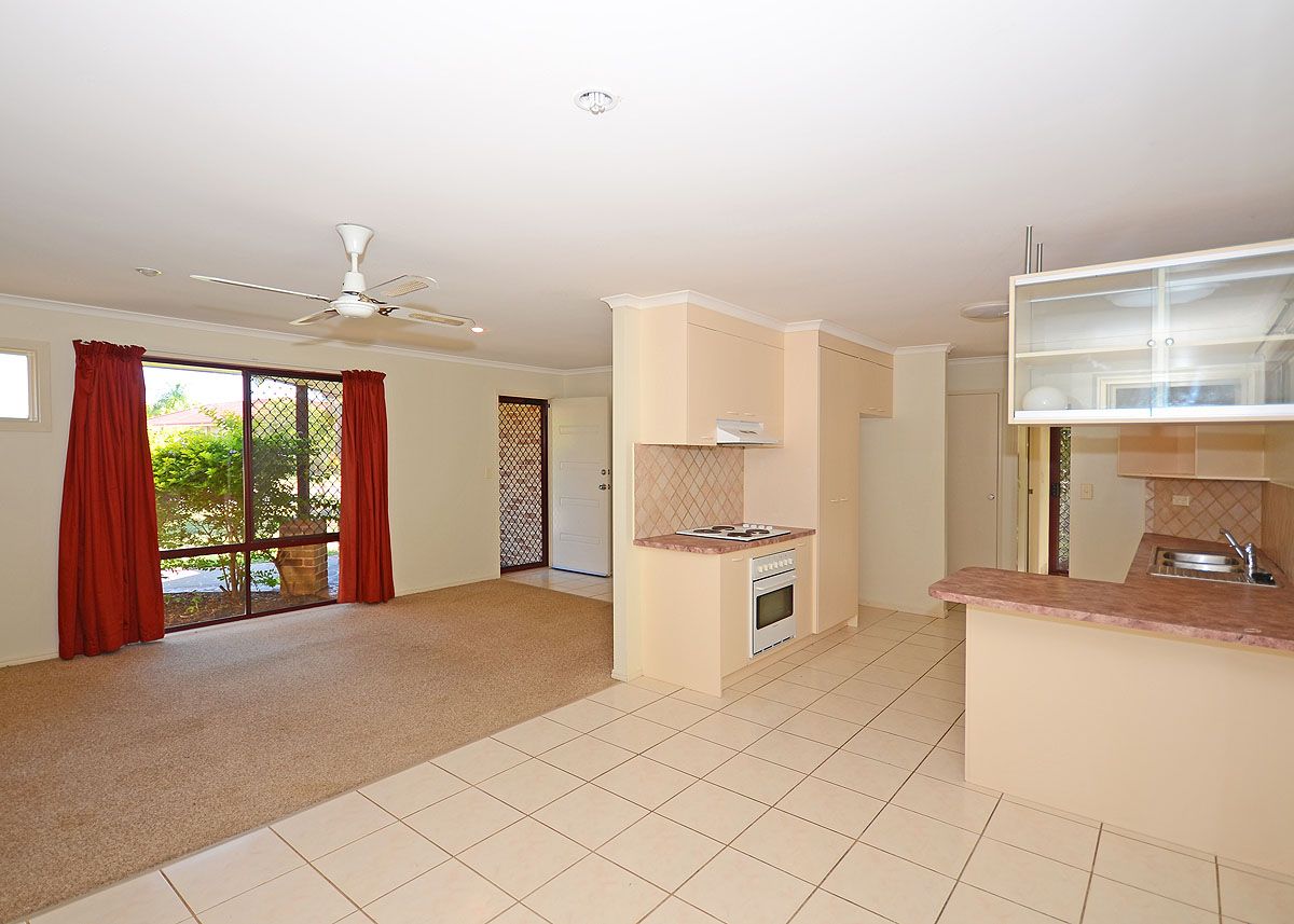 19 Renee Court, TORQUAY, QLD 4655