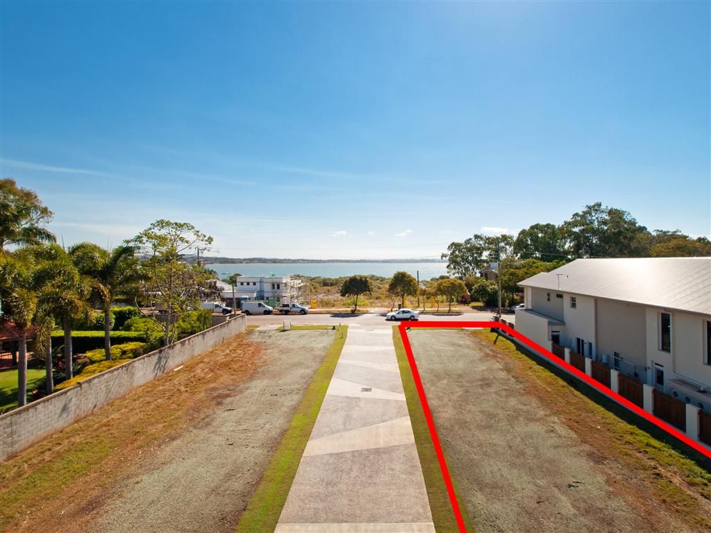 221 Main Road, WELLINGTON POINT QLD 4160