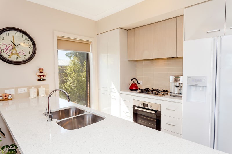 9 Grove Road, MARSHALL, VIC 3216