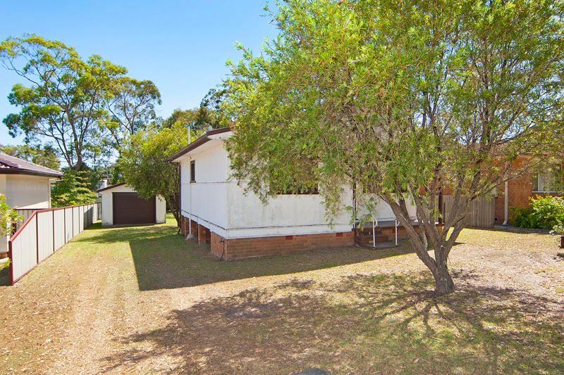 9 Ocean View Road, GOROKAN, NSW 2263