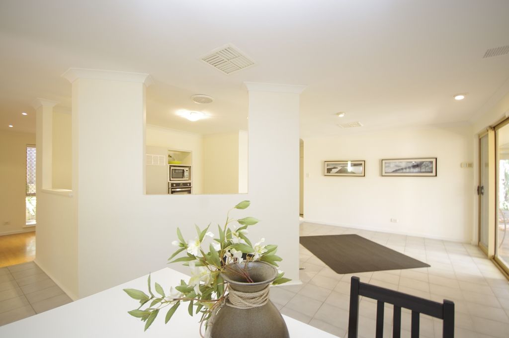 18 Silkpod Heights, MIRRABOOKA, WA 6061