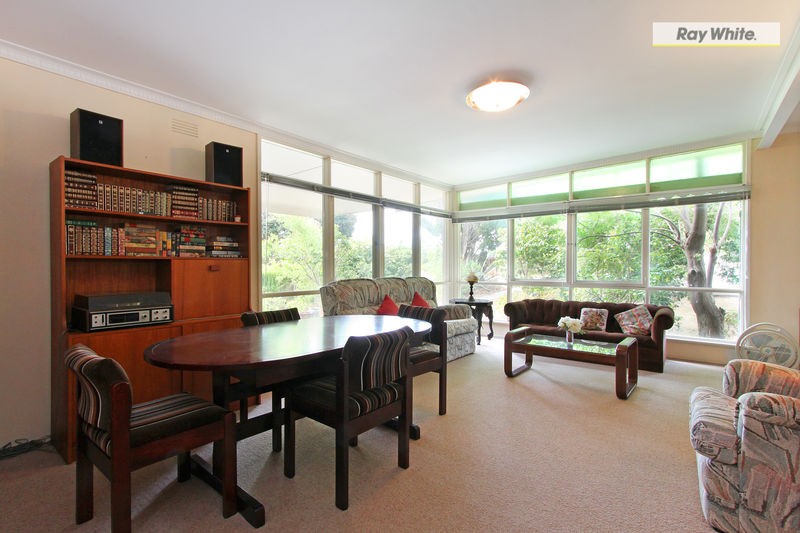 225 Eastbourne Road, ROSEBUD, VIC 3939