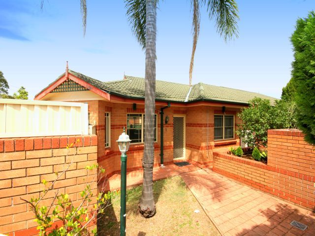 35 Hunter Street, CONDELL PARK NSW 2200