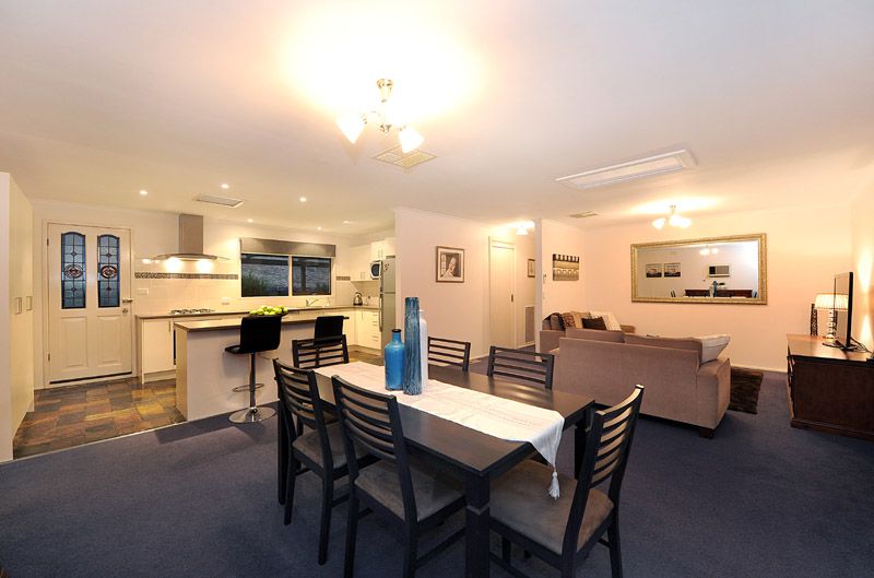 19 Deans Road, UPWEY, VIC 3158