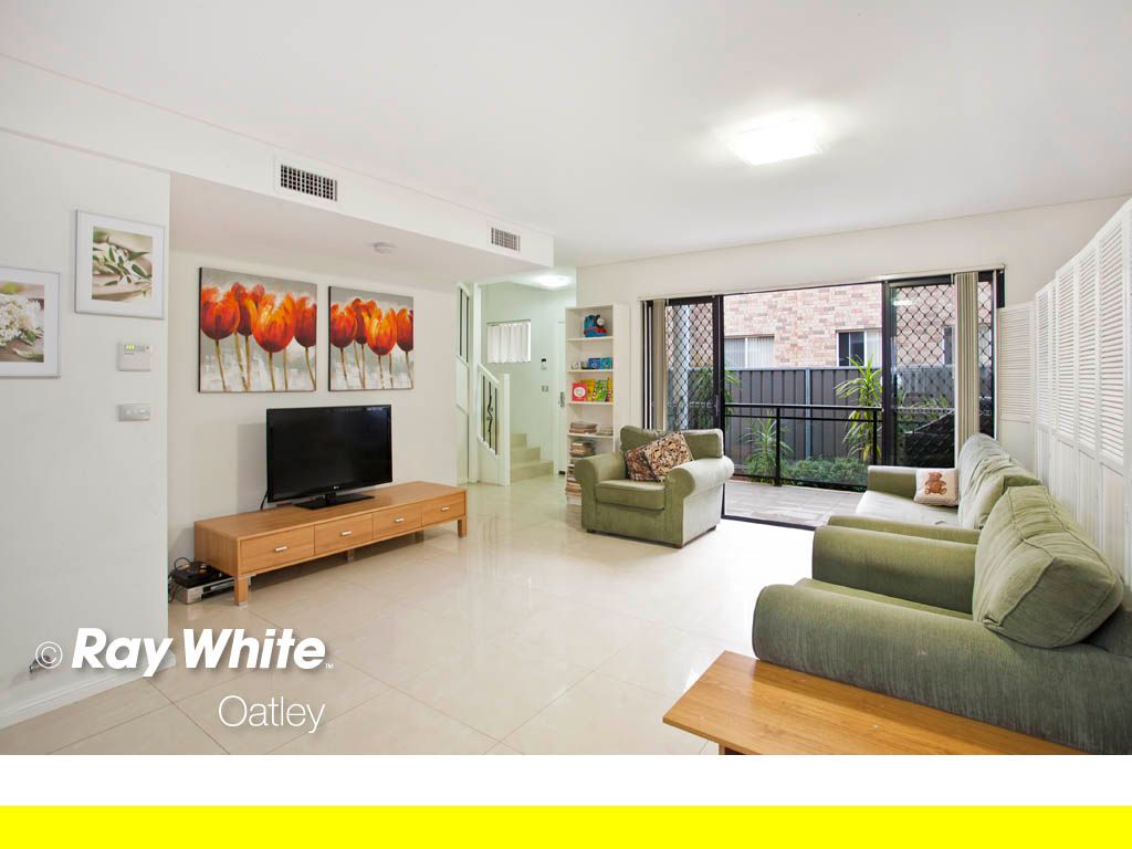 2/6 Oatley Parade, OATLEY, NSW 2223