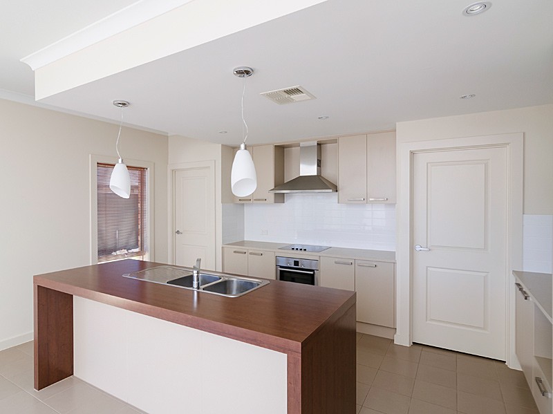 10 Greenfield Street, MOUNT BARKER, SA 5251