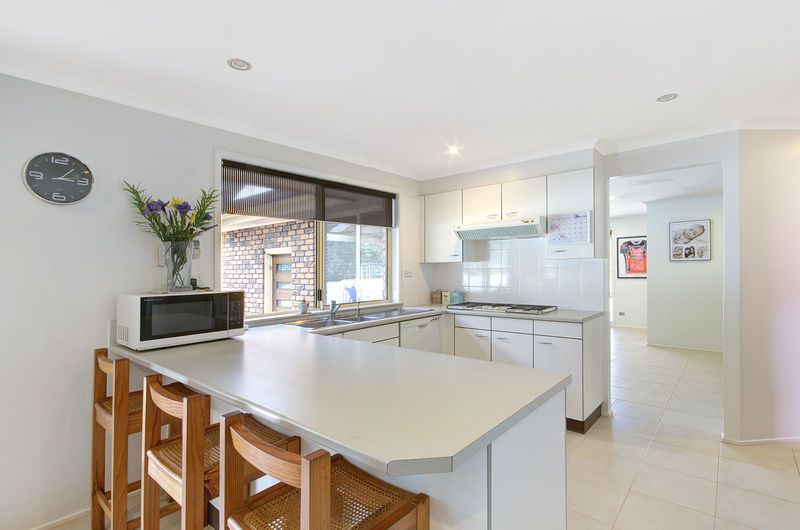 11 Richmond Place, ALBION PARK, NSW 2527