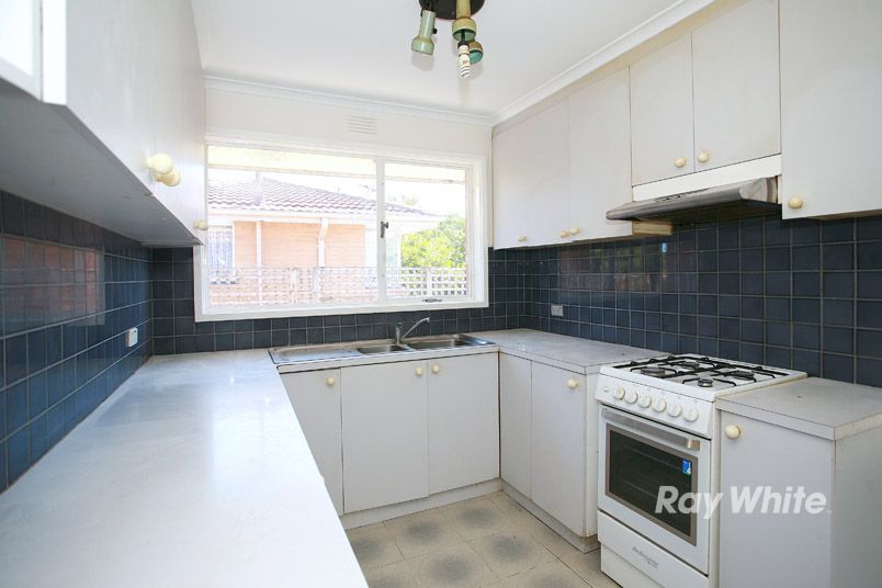 13 Shirley Street, NOBLE PARK, VIC 3174