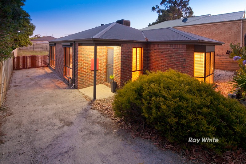 22 John Street, LANGWARRIN, VIC 3910