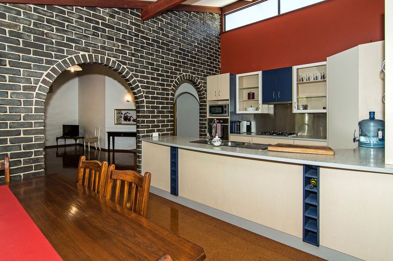 6 Marguerita Court, CENTENARY HEIGHTS, QLD 4350