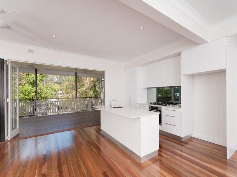 27 Witton Road, INDOOROOPILLY QLD 4068