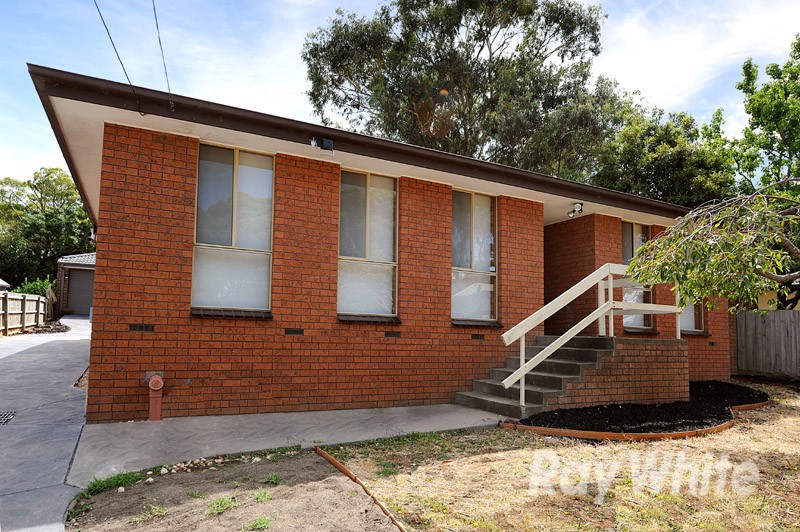 1/4 Stephen Road, FERNTREE GULLY, VIC 3156